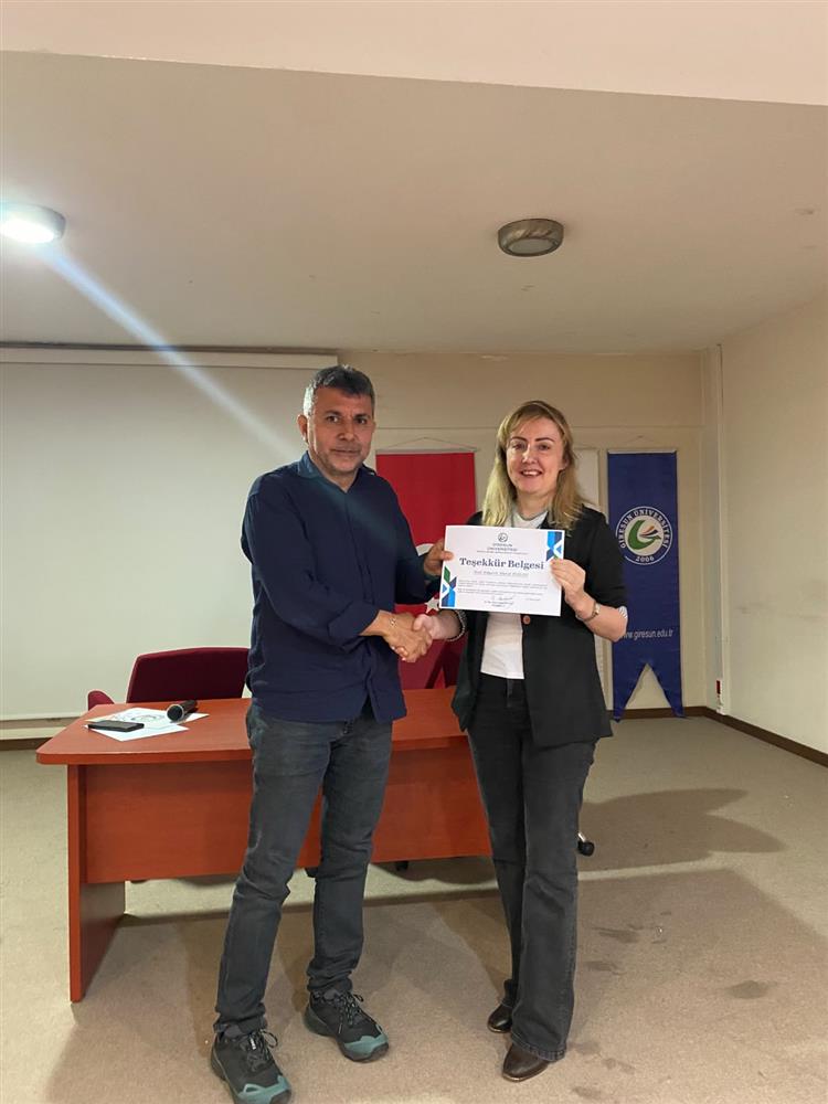 Söyleşi Teşekkür Belgesi Takdimi